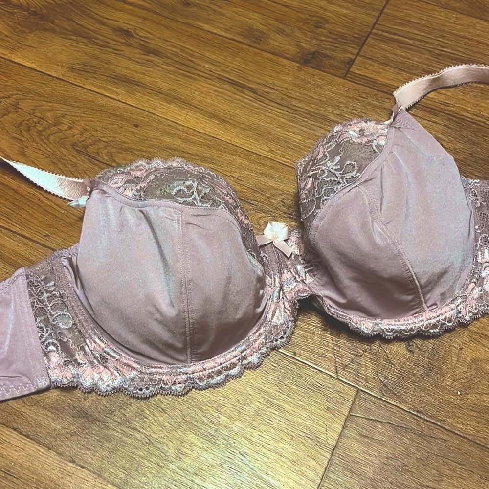 Adore Me Unlined Balconette 38G